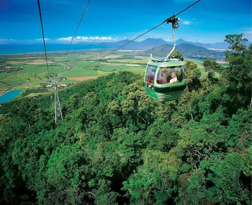 Fantastic Self-Contained 1 Bedroom Apartment Cairns Australia