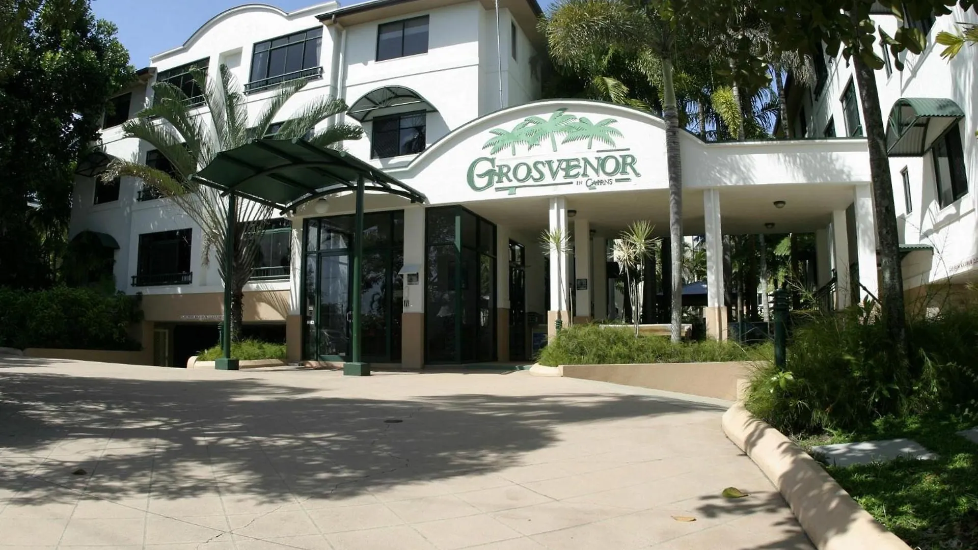 Fantastic Self-Contained 1 Bedroom Apartment Cairns